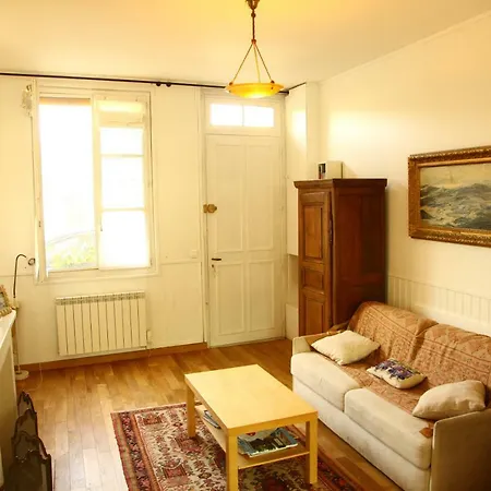 La Petite Maison * Longpont